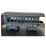 uL - Cast Iron Train Set - 9-In Wide Engine with Green, Red & Blue Cars (4-Piece)