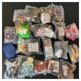 uL - Assorted Restaurant Toys Collection - McDonald