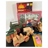 uL - Vintage Toys (Lot of 12)