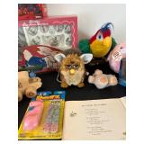 uL - Vintage Toys (Lot of 12)