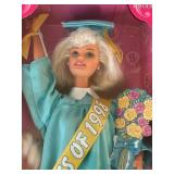 uL - Barbie Graduation Doll - Special Edition, Class of 1999