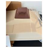 uL - DeVilbiss Warm Steam Vaporizer Model 1600 - 2 1/4 Gallon Capacity