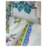 uL - Vintage Floral Tablecloths - Assorted Sizes & Patterns
