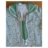 uL - Vintage Green Floral Geometric Dress - 16.5in Waist Across