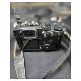 Fujifilm FinePix S7000 6.3 MP Digital Camera w/6x Optical Zoom with Nikon Electronic Flash