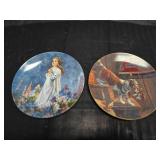 2 Vintage Decorative plates