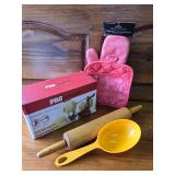 NEW Apple Peeler, NEW Oven Mitts, One Cup Scoop, Rolling Pin