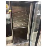 Glass Front True Refrigerator DOES NOT HOLD TEMP (606431) Glass Front True Refrigerator DOES NOT HOLD TEMP (606431)
