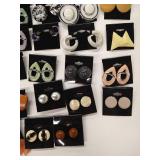 (45) Pairs Earrings