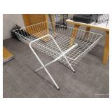 Folding Wire Bin Display