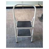 Tricam 2-Step Folding Stepstool