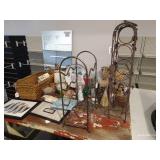 Large Decor Lot & Table