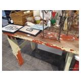 Large Decor Lot & Table