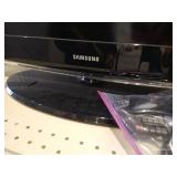 32" Samsung TV with Remote & Power Cord