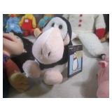(A-2) Assorted Plush Animals/Dolls... (A-2) Assorted Plush Animals/Dolls...