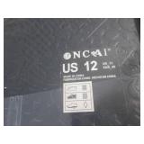 (BS) 5 Pair of New Slippers Size 12... (BS) 5 Pair of New Slippers Size 12...