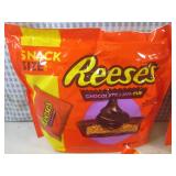 (B-1) 5 Snack Size Bags of Reeses C... (B-1) 5 Snack Size Bags of Reeses C...