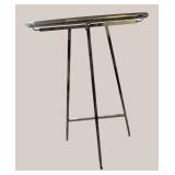 Round Clothing Display Rack – Adjustable Store Fixture