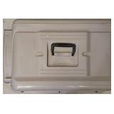 Dog Kennel/Crate – Approx. 20.5" x 25" x 21" – See Photos