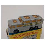 Matchbox Greyhound Coach No. 66 - Lesney - Made in England