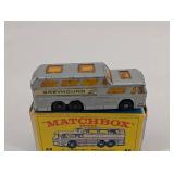 Matchbox Greyhound Coach No. 66 - Lesney - Made in England