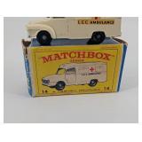 Matchbox LCC Ambulance - Lesney - Made in England - 14