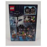 LEGO 76784 Black Dahlia Flower - Wednesday (358 pcs)