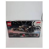 LEGO Speed Champions 77250 MoneyGram Haas F1 Team VF-24 242 Pcs