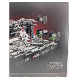LEGO Star Wars Death Star Trench Run 75329 - 665 Pcs