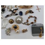 Vintage Swarovski Signature & Costume Jewelry Assortment - Necklaces, Brooches & Earrings