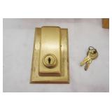 NEW (4ct) Lock w/keys. Brass