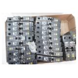 Square D EDB14020 Circuit Breakers