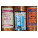 (32ct) Cartridge Fuses. 250V