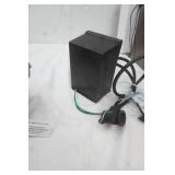 (2ct) Hydrel LED Lighting Fixture. (Model MHSLC94 LED MVOLT)