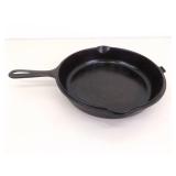 Antique Griswold #8 Cast Iron Skillet