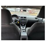 2014 VOLKSWAGEN JETTA S *No Accidents Reported* (NO RESERVE)