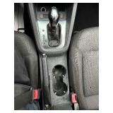 2014 VOLKSWAGEN JETTA S *No Accidents Reported* (NO RESERVE)