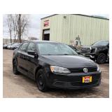2014 VOLKSWAGEN JETTA S *No Accidents Reported* (NO RESERVE)