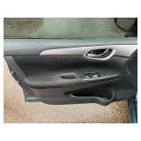 2014 NISSAN SENTRA S *2 Owner* (NO RESERVE)