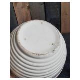 Nice Collection of Collectible Oil & Grease Cans - Mobil, Coast to Coast