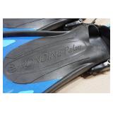 Cressi Adult Rondine Palau Fin Snorkel Set - Fin Size M/L