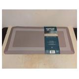 NEW TOWN & COUNTRY LIVING COMFORT GEL MAT TAN