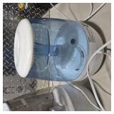 Lot of 2 Humidifiers HoMedics Total Comfort & Vicks Cool Mist Tabletop Units tested and working