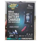 Mixed Utility Lot - Work Lights, Battery Charger, Lantern and Rope