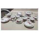 Mixed Vintage Japan Porcelain Tea Set Lot Floral Teapot Sugar Bowl Creamer Cups Plates