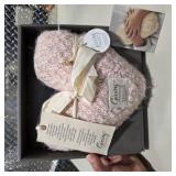 Lot Vintage Style Decor - Seth Thomas Candid Clock, Oil Lamp, DEMDACO Giving Heart