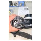 Olympus Camedia C-2020 Zoom Digital Camera with Box, Manual & Cables