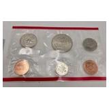 Susan B. Anthony Dollar Collection + 1996 Summer Games Mint Strip + 1998 Uncirculated Set + Aprox: 1 LB+ Unsearched Pennies Lot