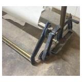 Manual Fabric spreader