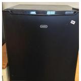 Sunbeam mini refrigerator